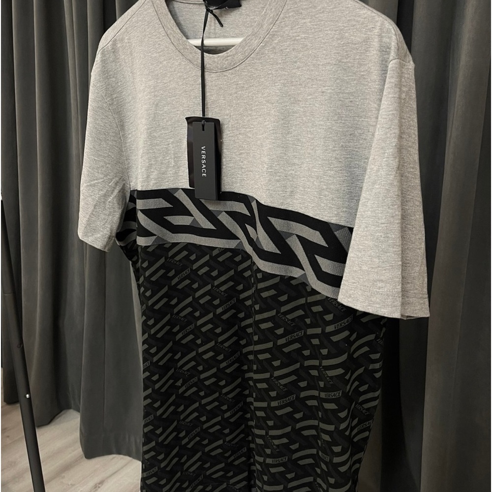 COPY - Versace Greca T-shirt